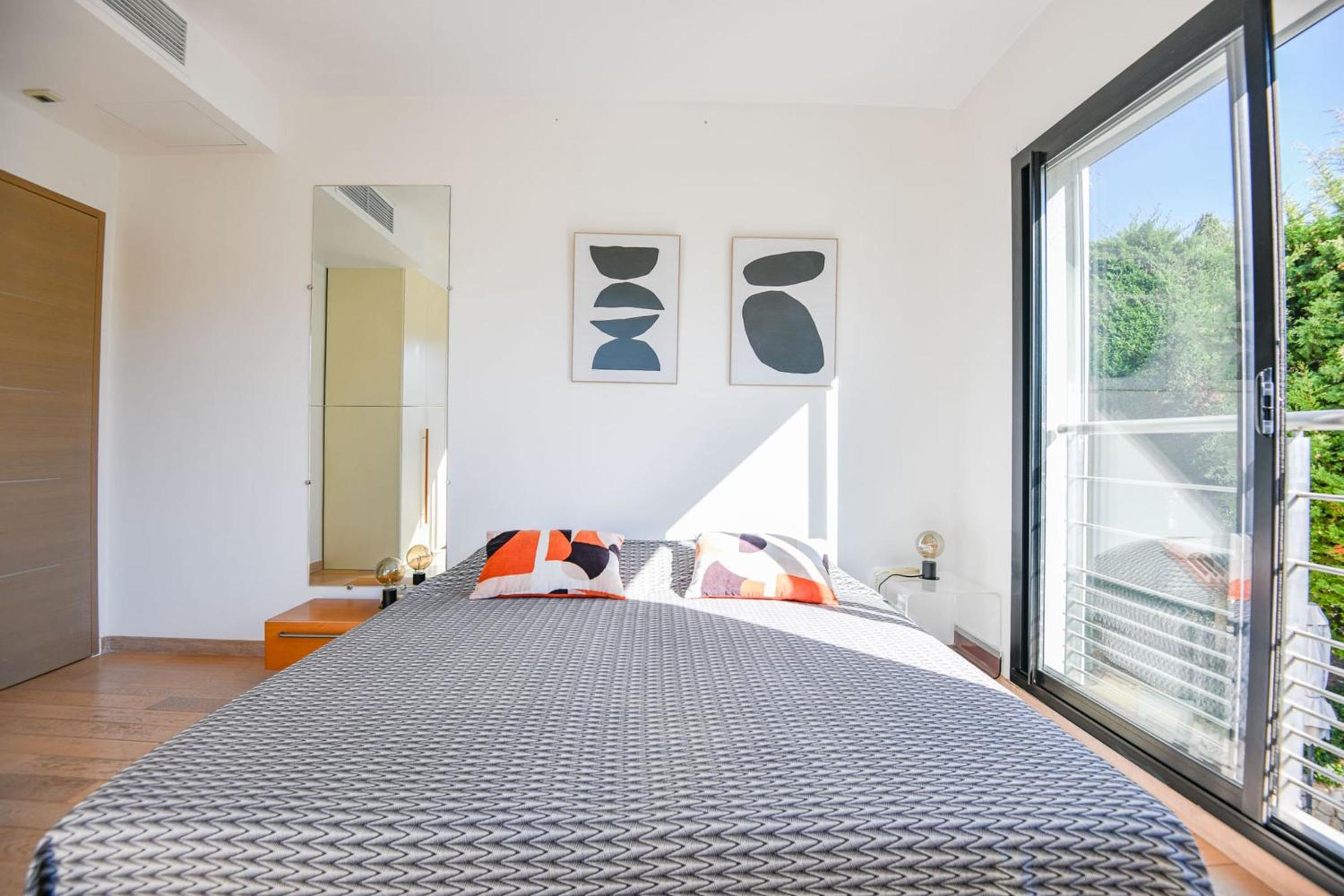 Villa Notre-Dame - Piscine parking 4 chambres