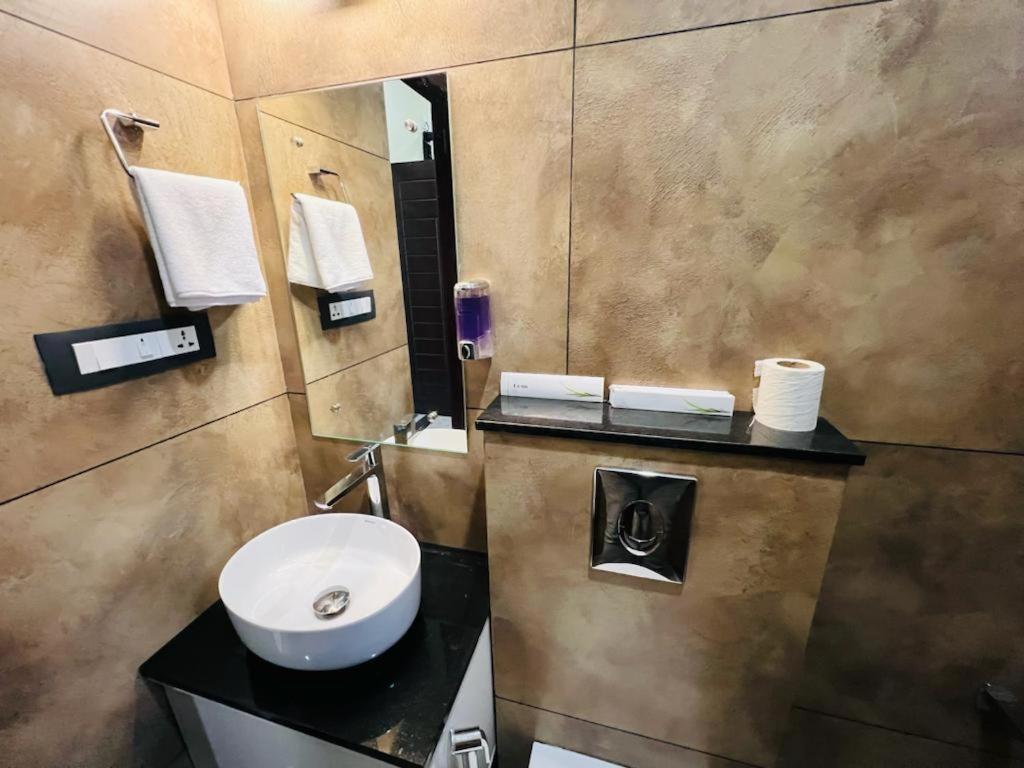 Pabis luxurious stay