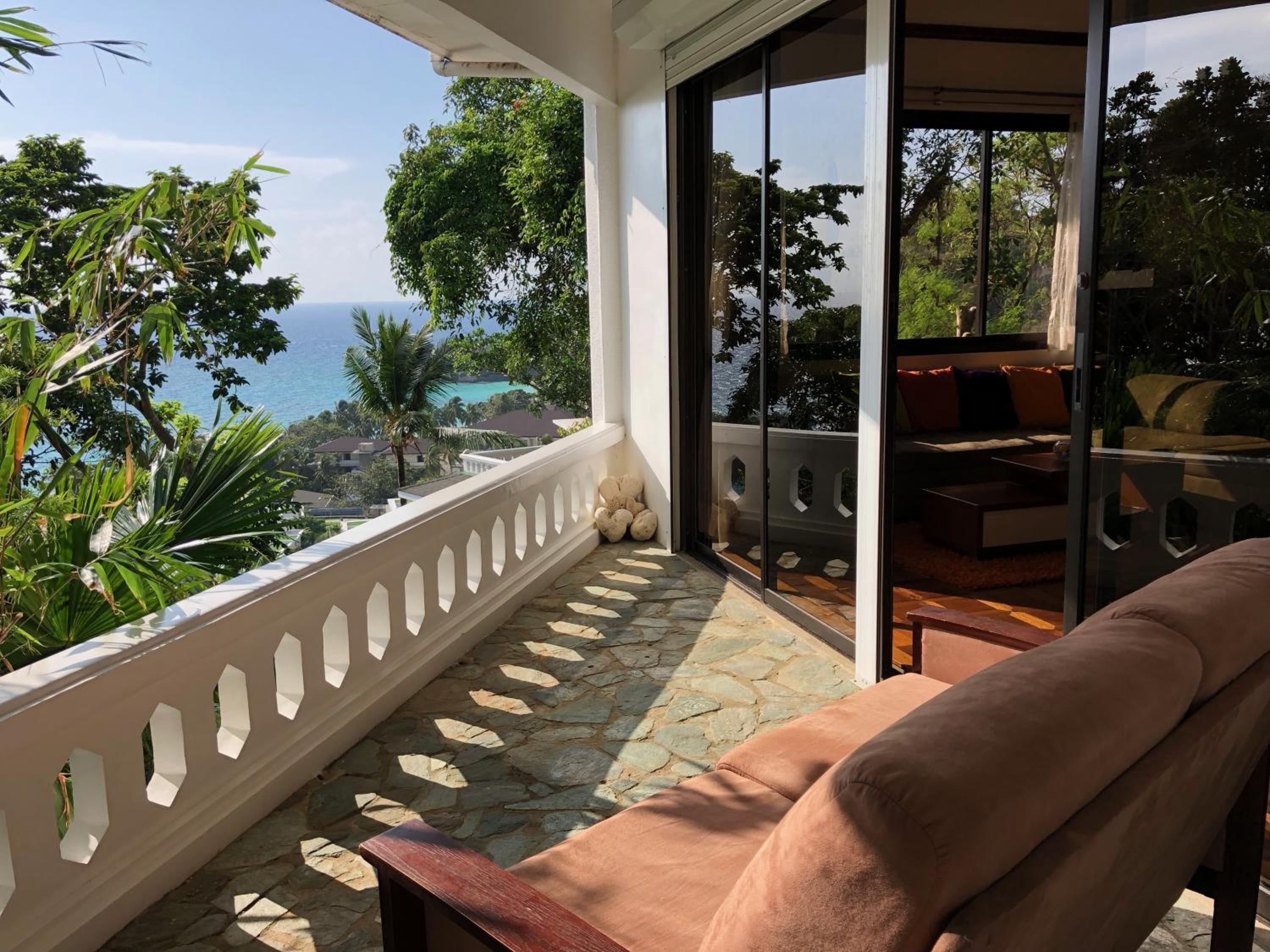 Argonauta Boracay Apartment Suites and Villas view 5