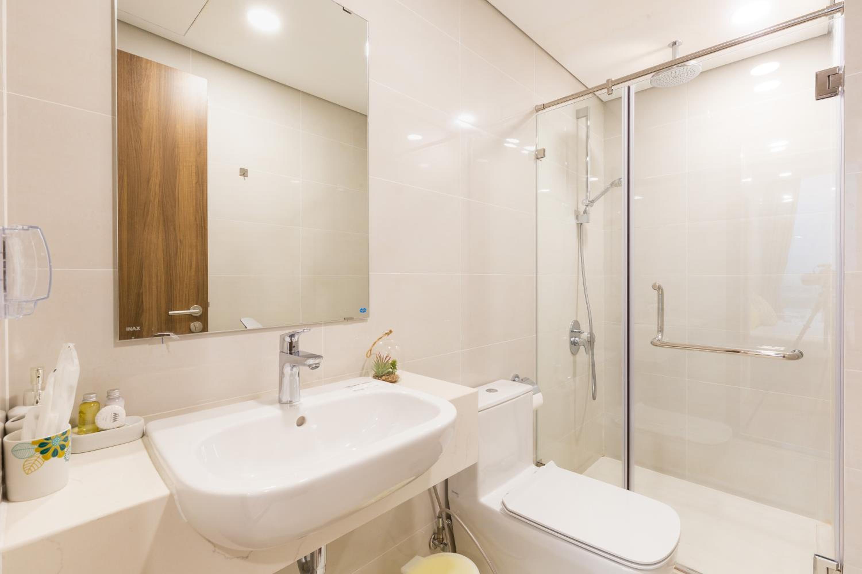 Eco Green SaiGon Apt - Amazing view - Free Pool & Gym