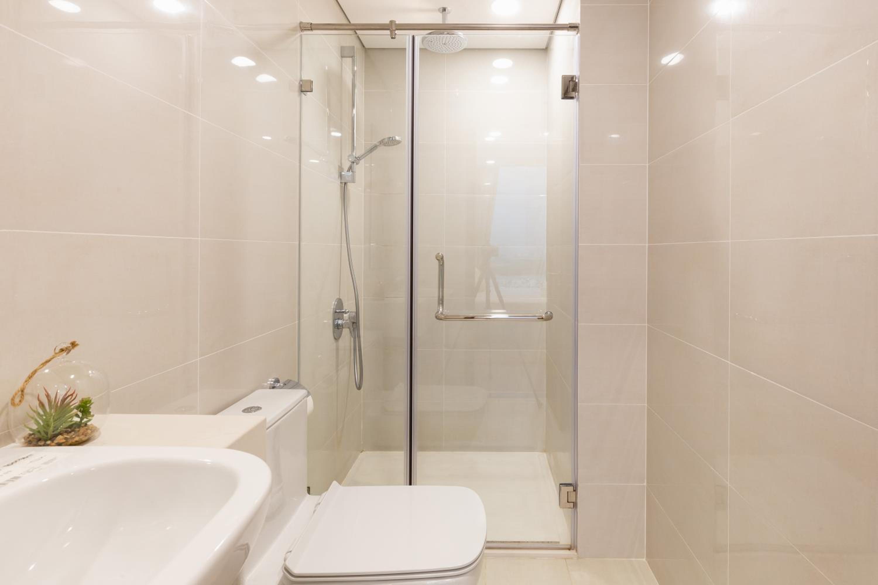Eco Green SaiGon Apt - Amazing view - Free Pool & Gym
