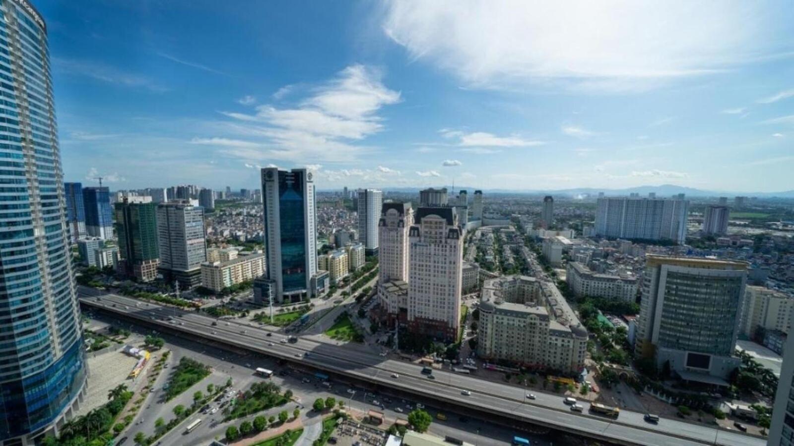 Vincom Plaza Vinhomes Sky Lake Phạm Hùng Mỹ Đình