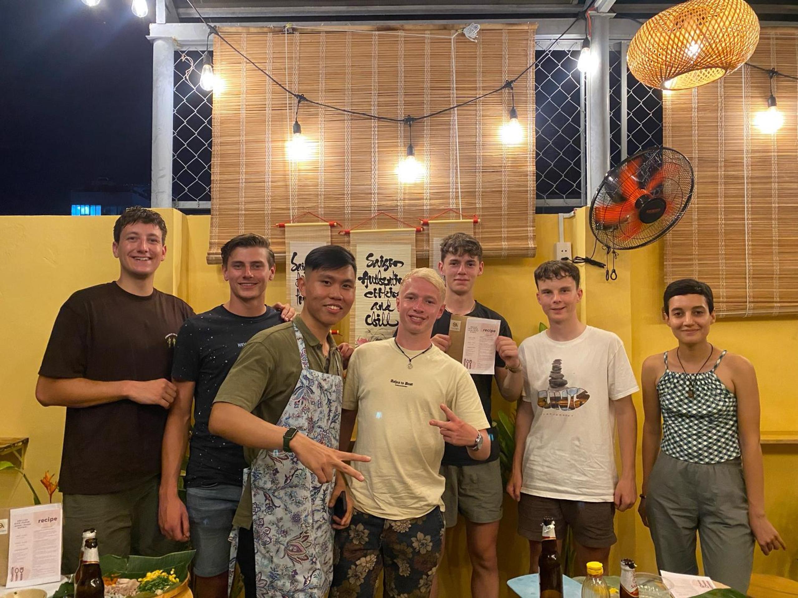Saigon Authentic Hostel - Local Vibes, City Tours, Cooking Dinner, Evening Streetfood, Free Menu Breakfast, Gym & Rooftop