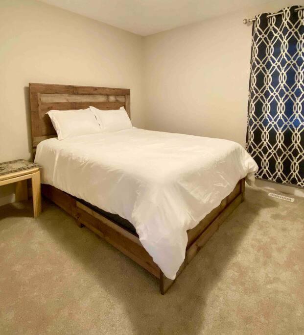 Entire house to yourselves - NO basement sharing