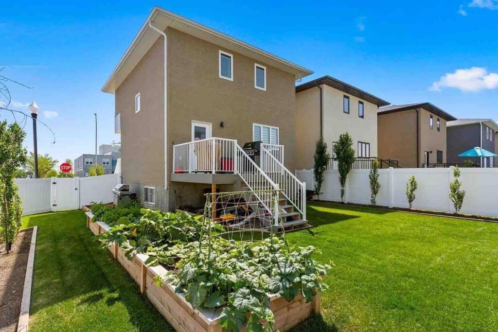 Entire house to yourselves - NO basement sharing