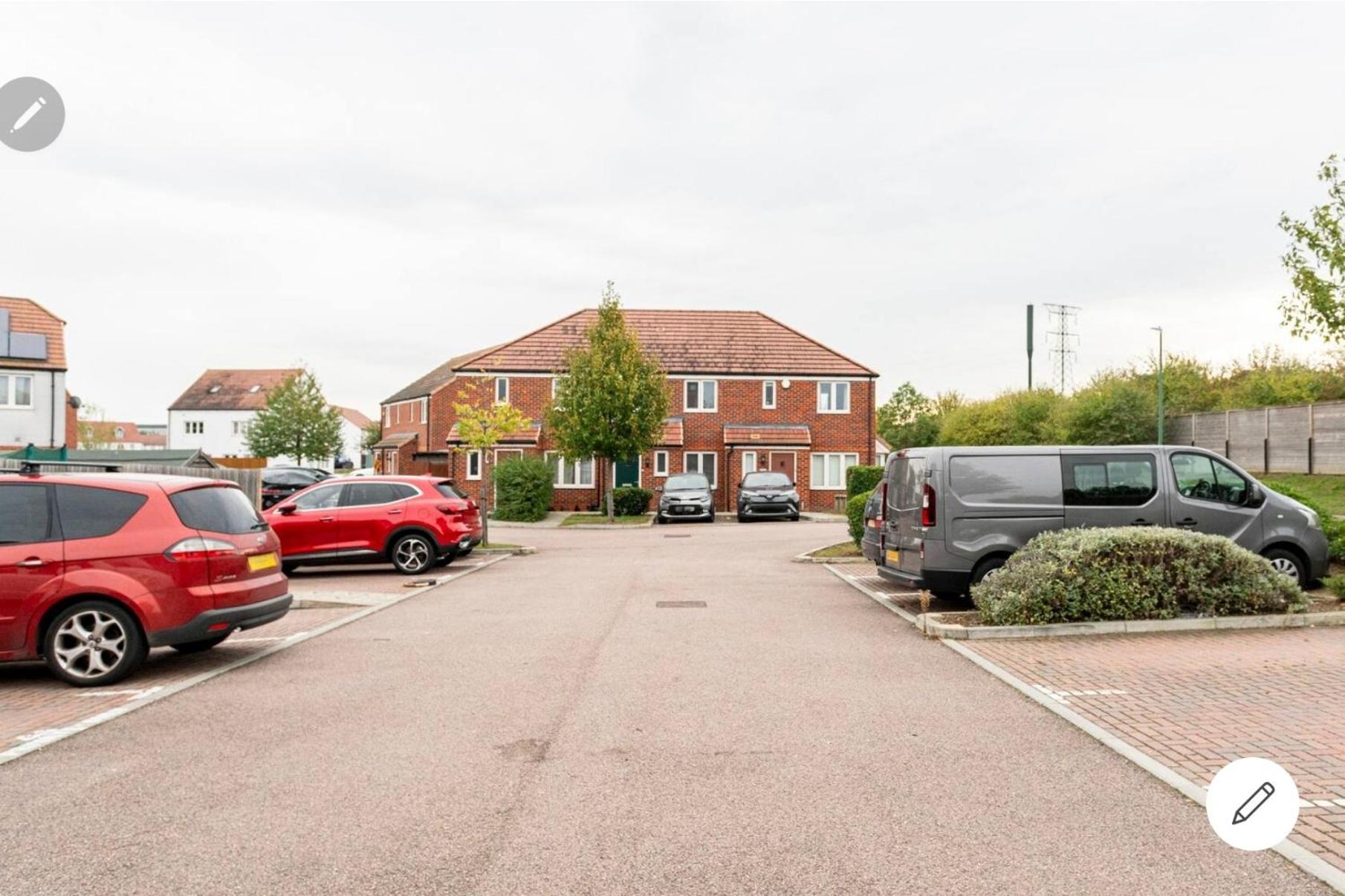 Dartford Terrace Lakefront