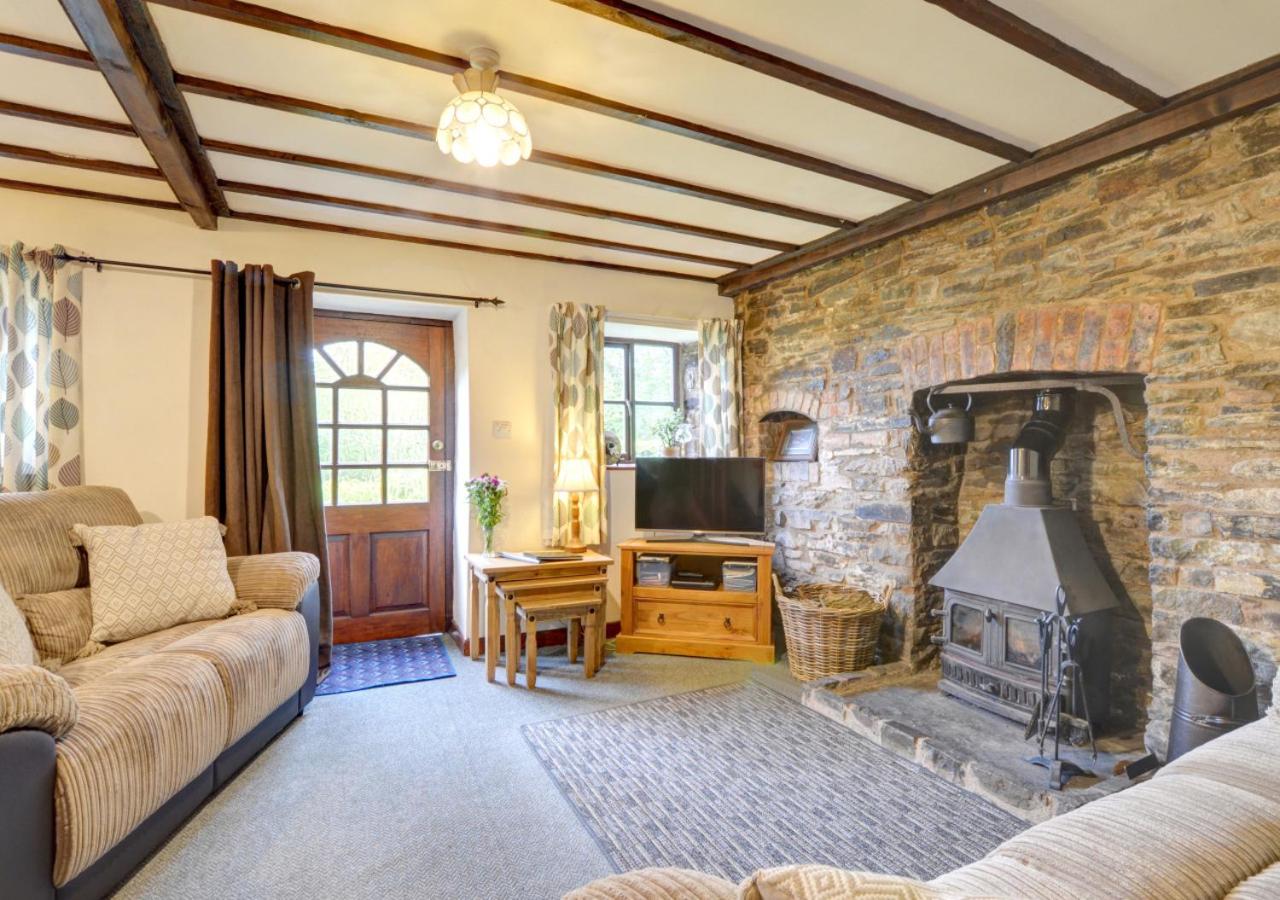 2 Bed in Builth Wells oc-wal282 view 3