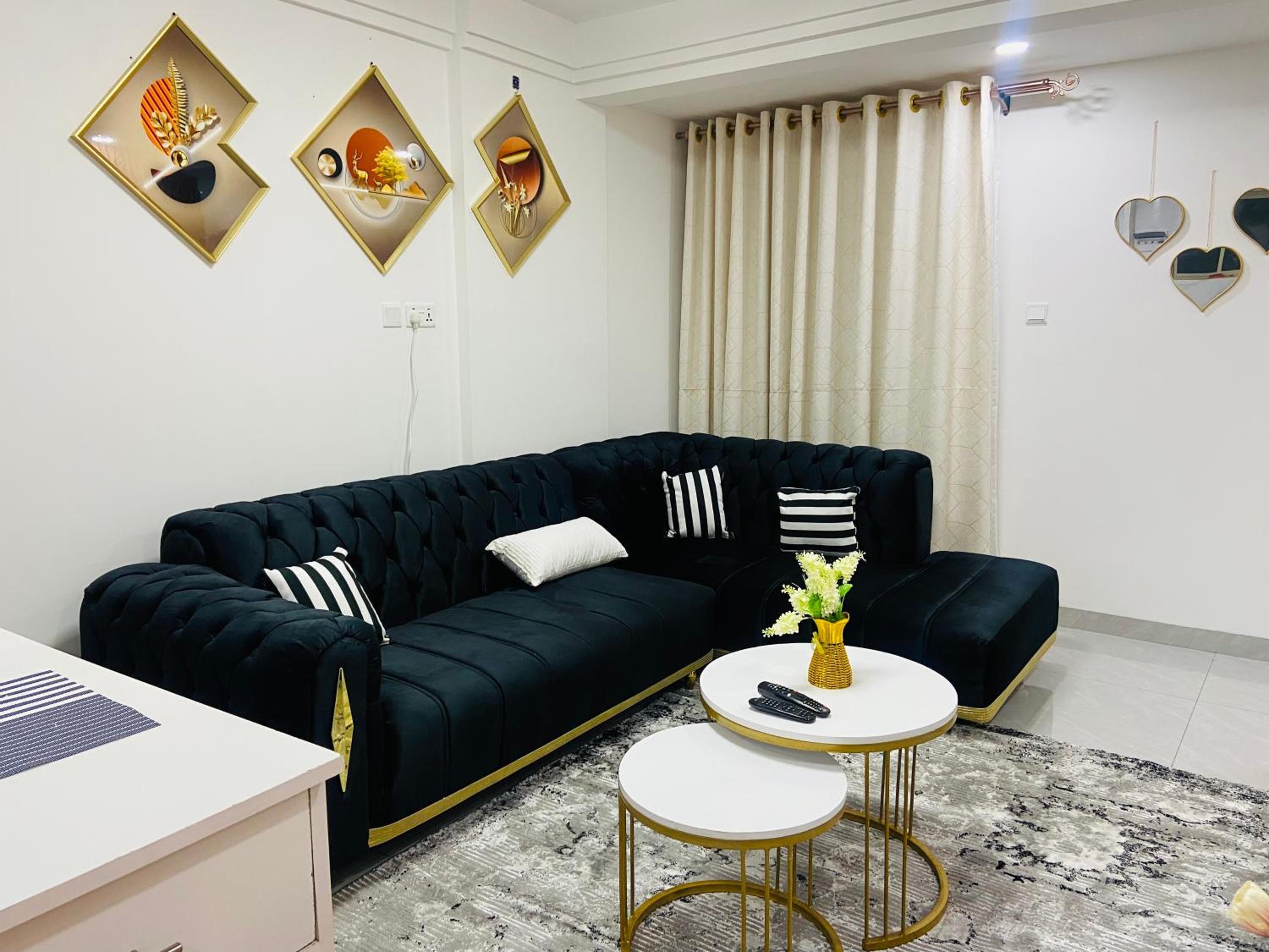 Kilimani Cosy furnished home view 2