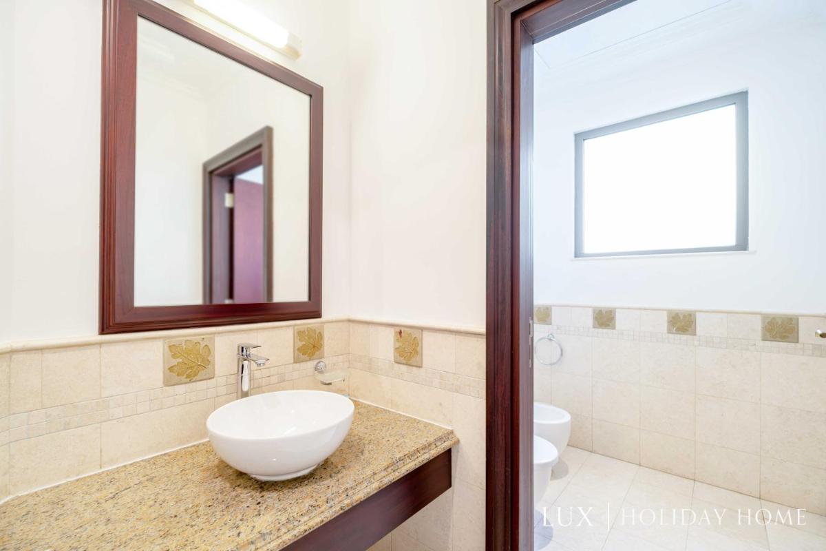 LUX - The Ocean Pearl Villa