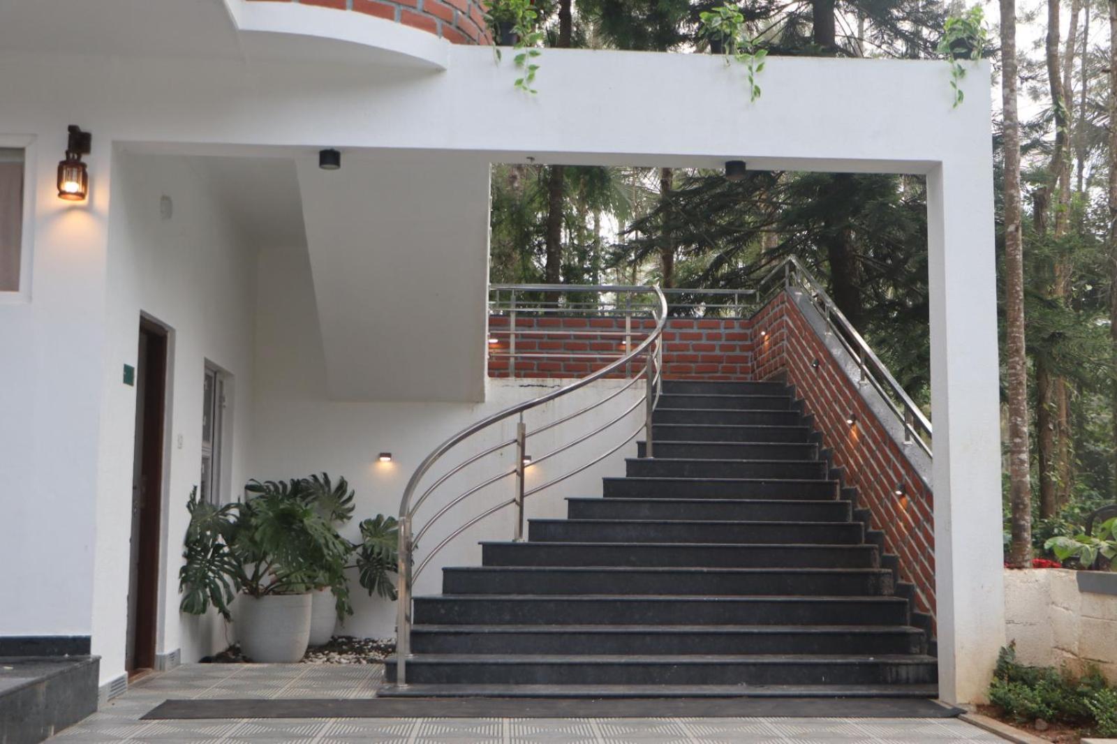 Mazra Retreat, Coorg Kushālnagar view 3