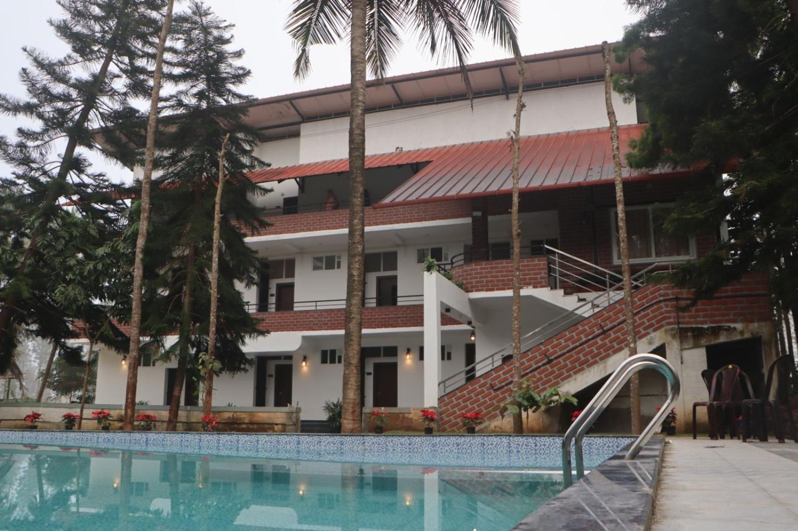 Mazra Retreat, Coorg Kushālnagar view 2