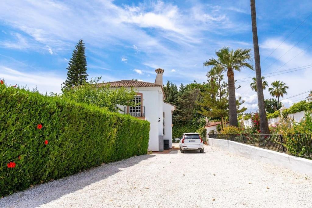 Lovely holiday residence - delicious pool and Padel - 6 bedrooms