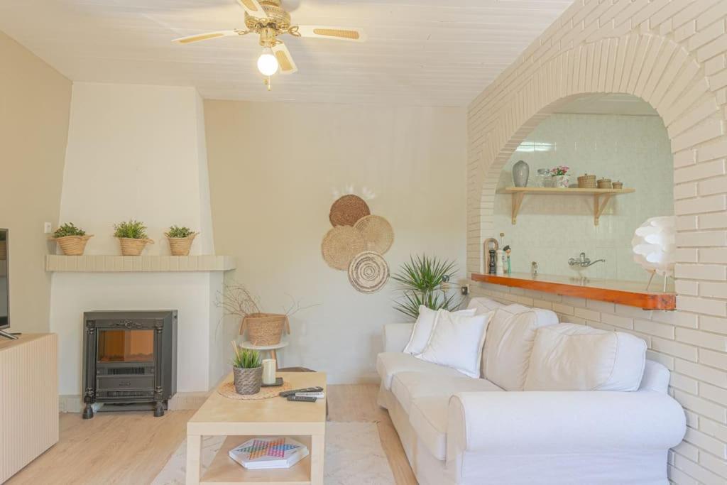 Lovely holiday residence - delicious pool and Padel - 6 bedrooms