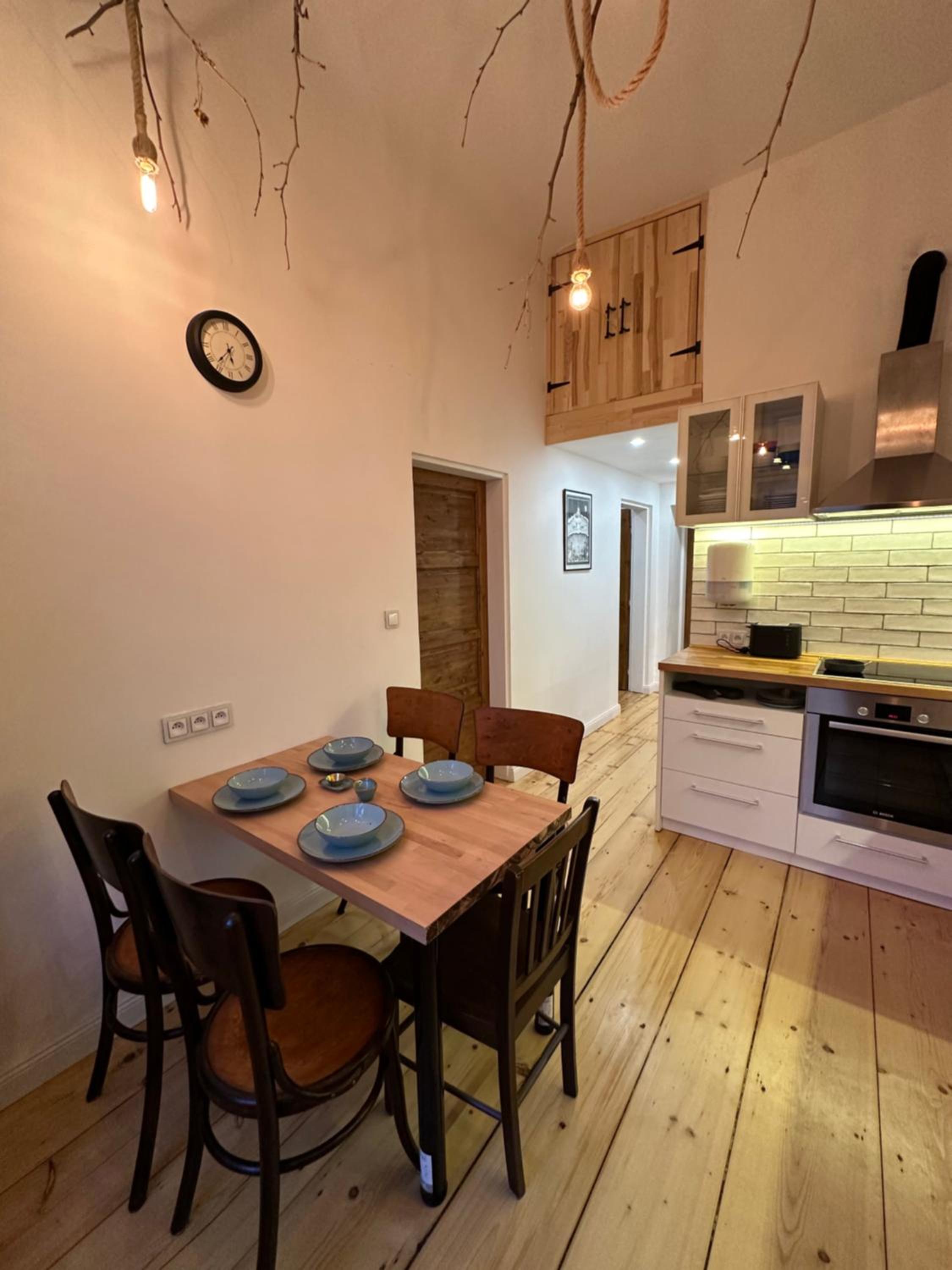 Cozy New Loft Apartment