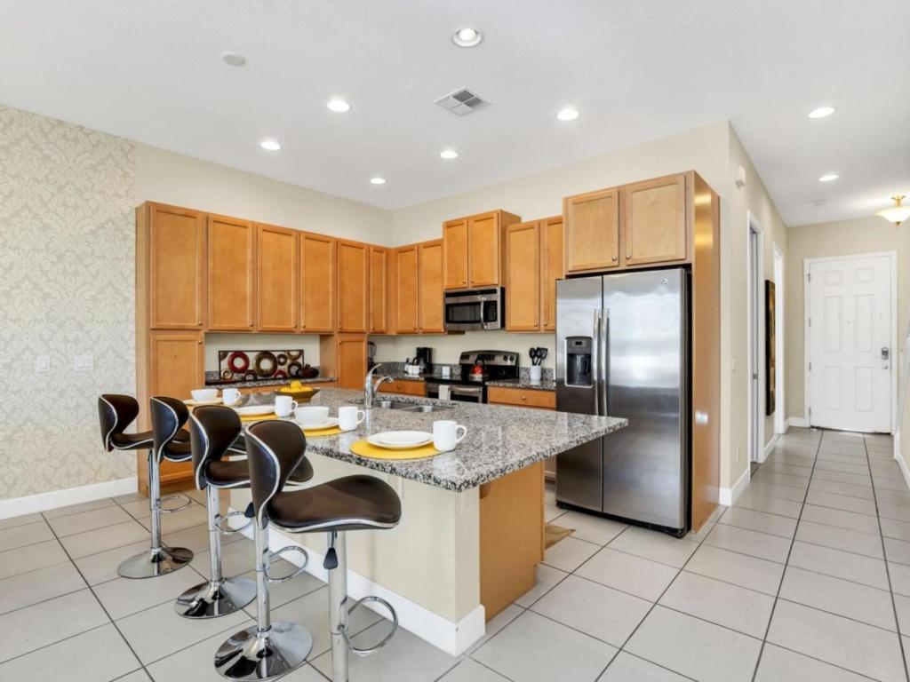 4 Bed Pool Home On Resort Community Near Disney! view 4