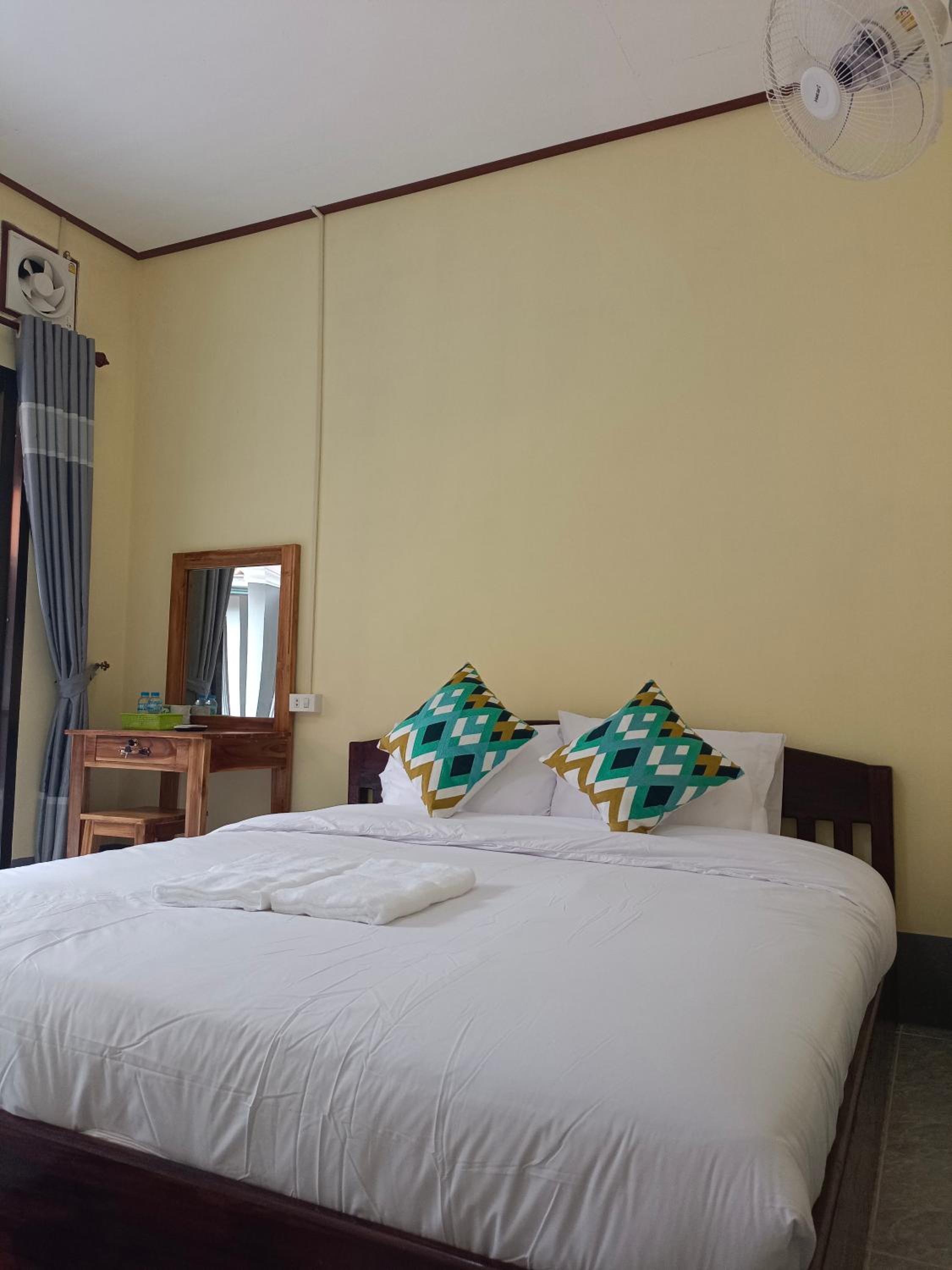 Khamphan Guesthouse