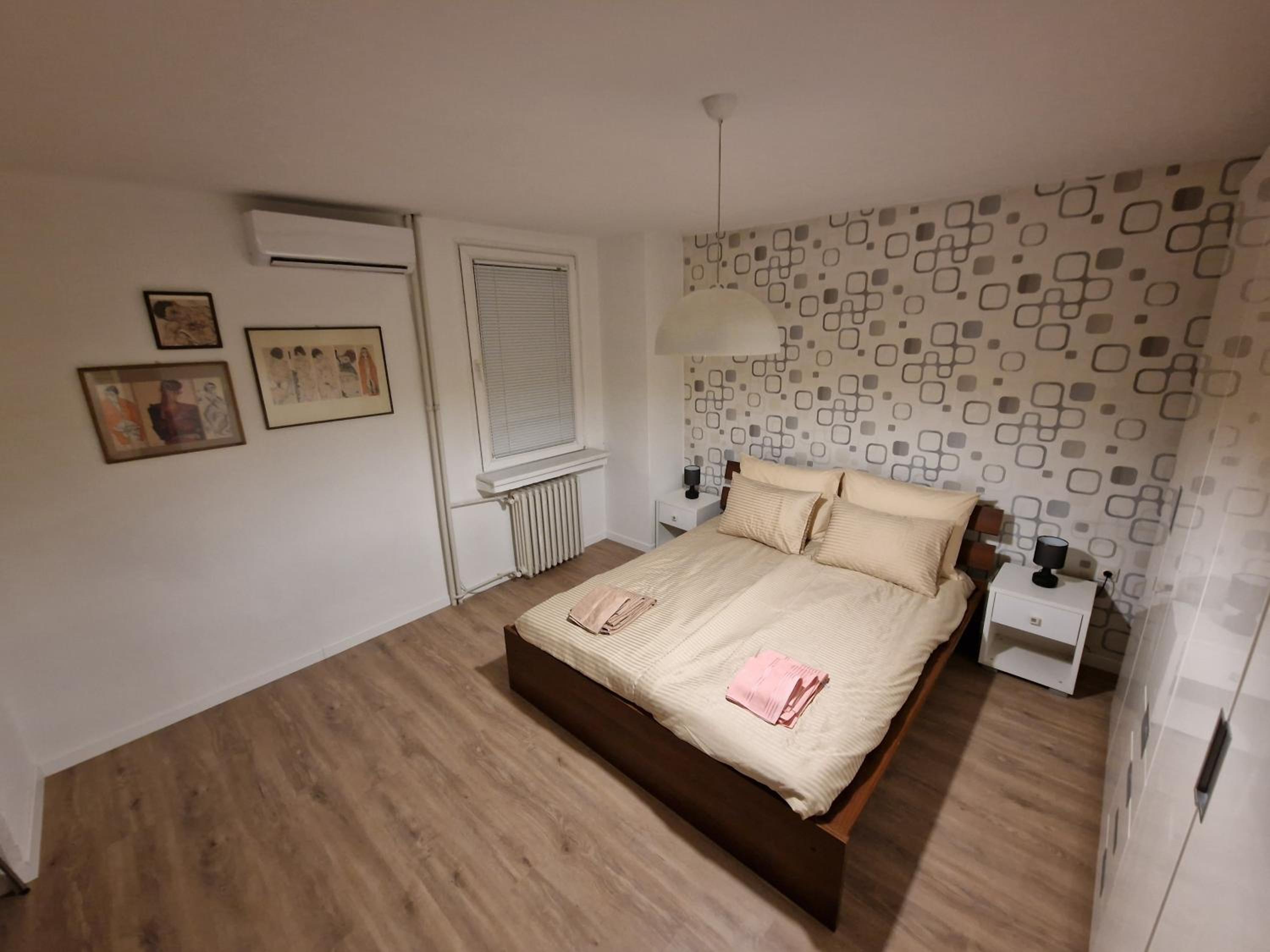 Heart of the City - 75sqm - FREE PARKING view 4