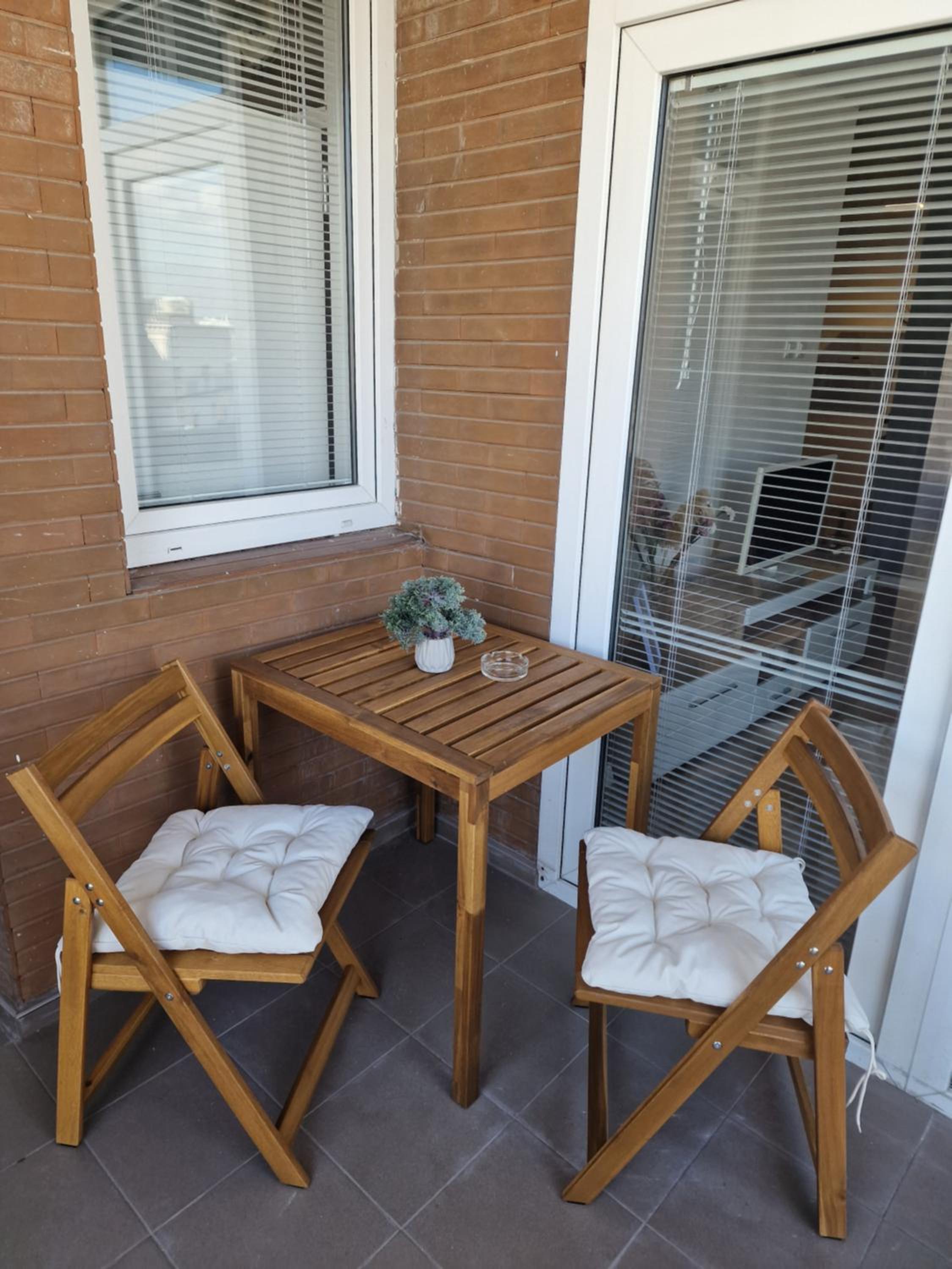 Heart of the City - 75sqm - FREE PARKING view 3