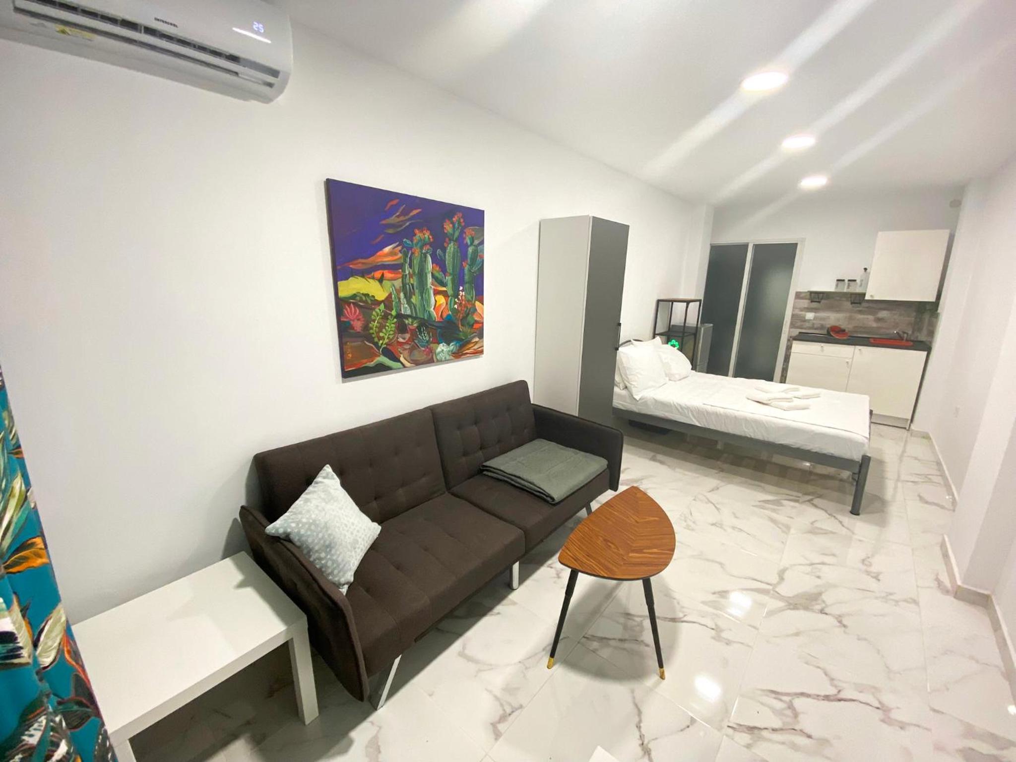 Nirvana Comfort Apartments 2