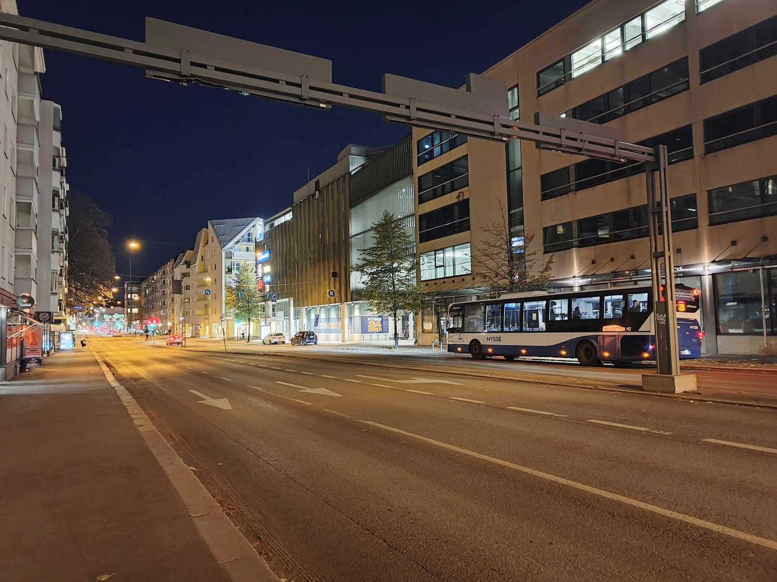 Näsinkulma Aprt with Sauna, Free 5G Wifi, Downtown view 2