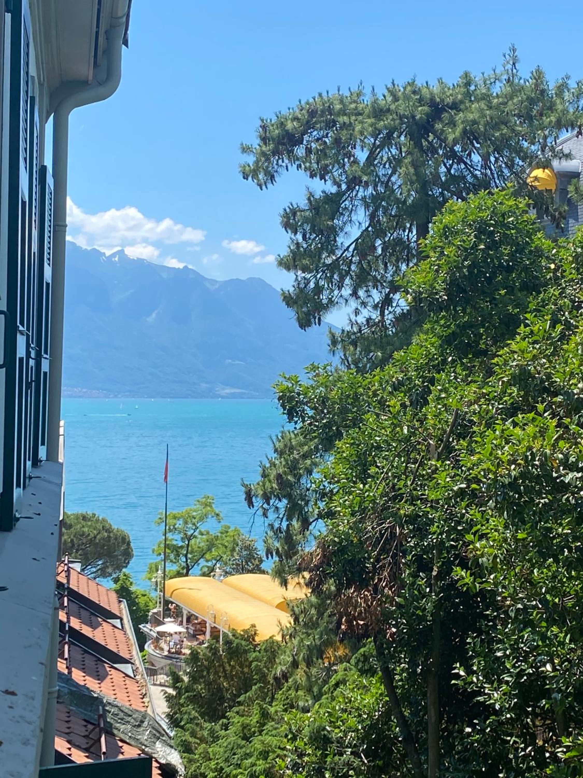 Chambre double vue lac Montreux centre