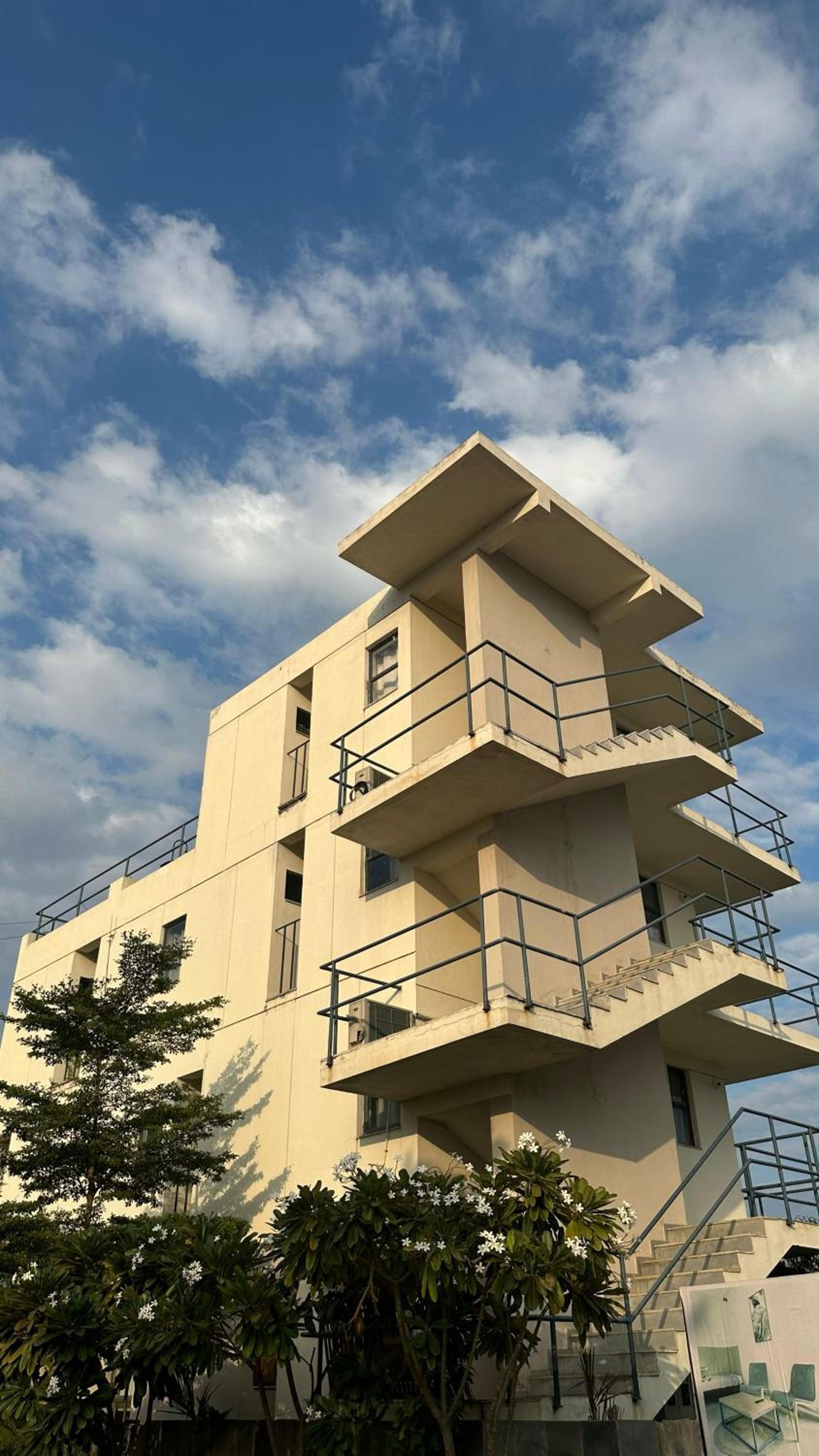 Moonshot Coliving