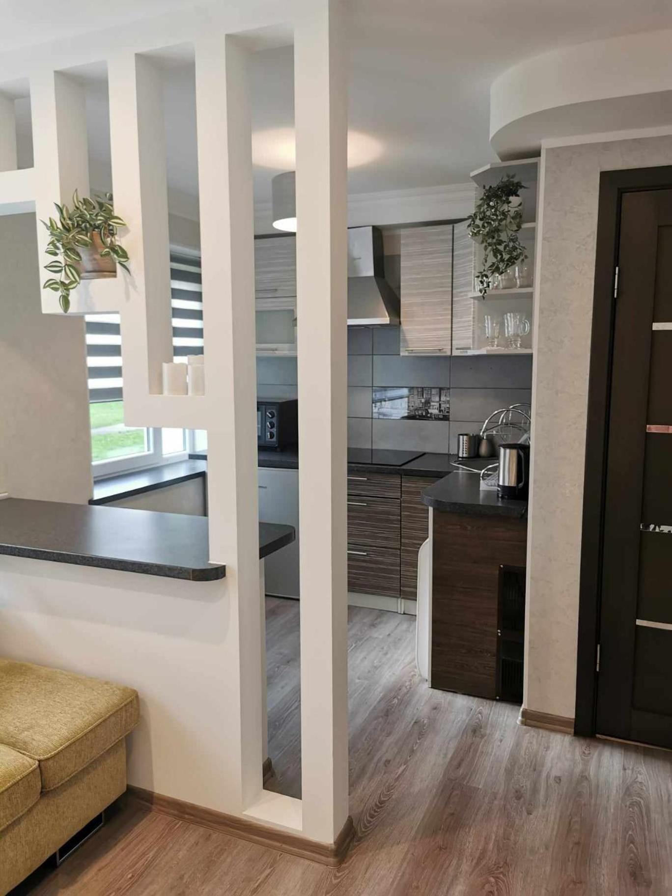 Hotel Elegant - Image 1