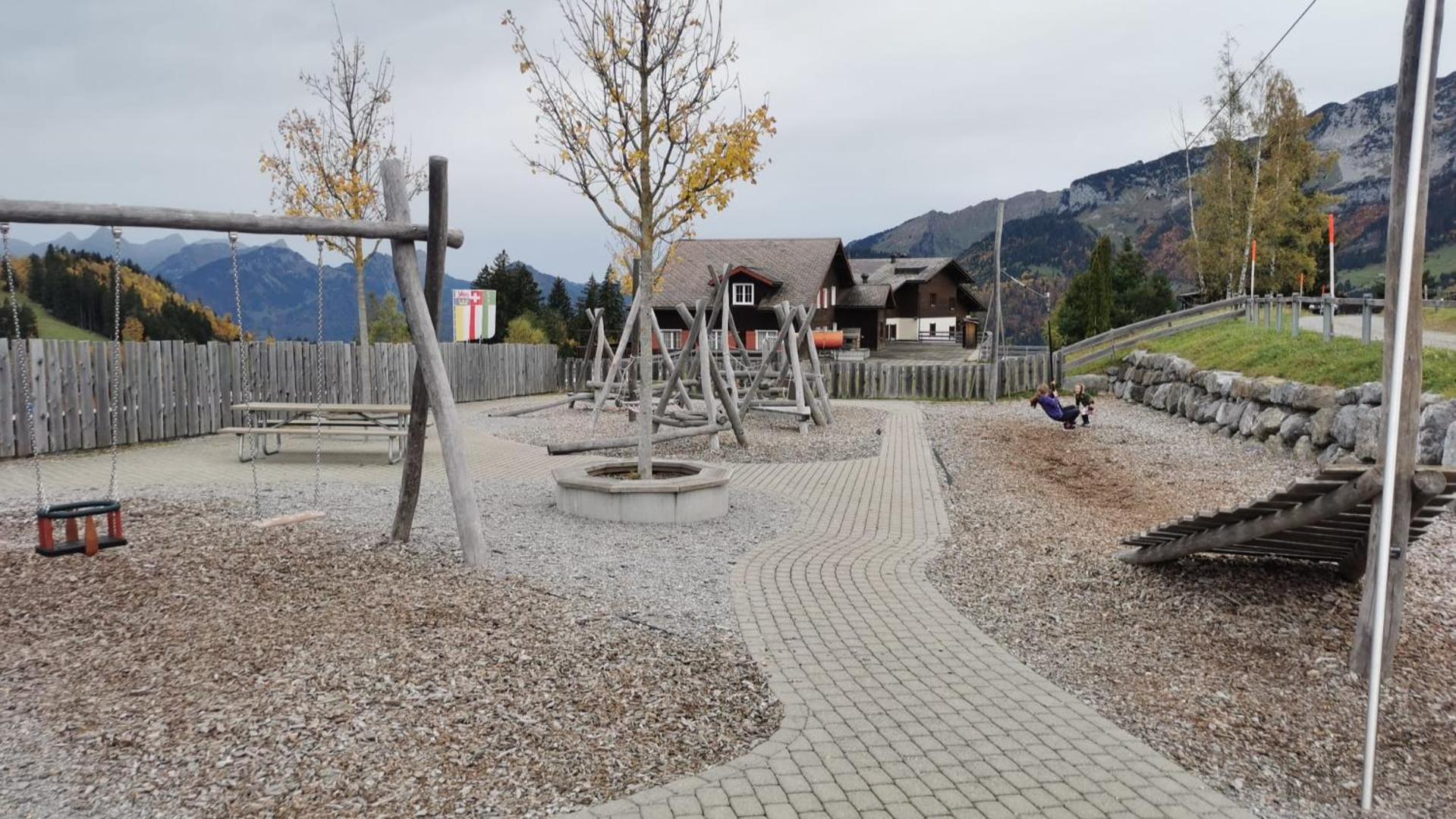 Alpenblick Loft neben Skilift in Amden Arvenbüel