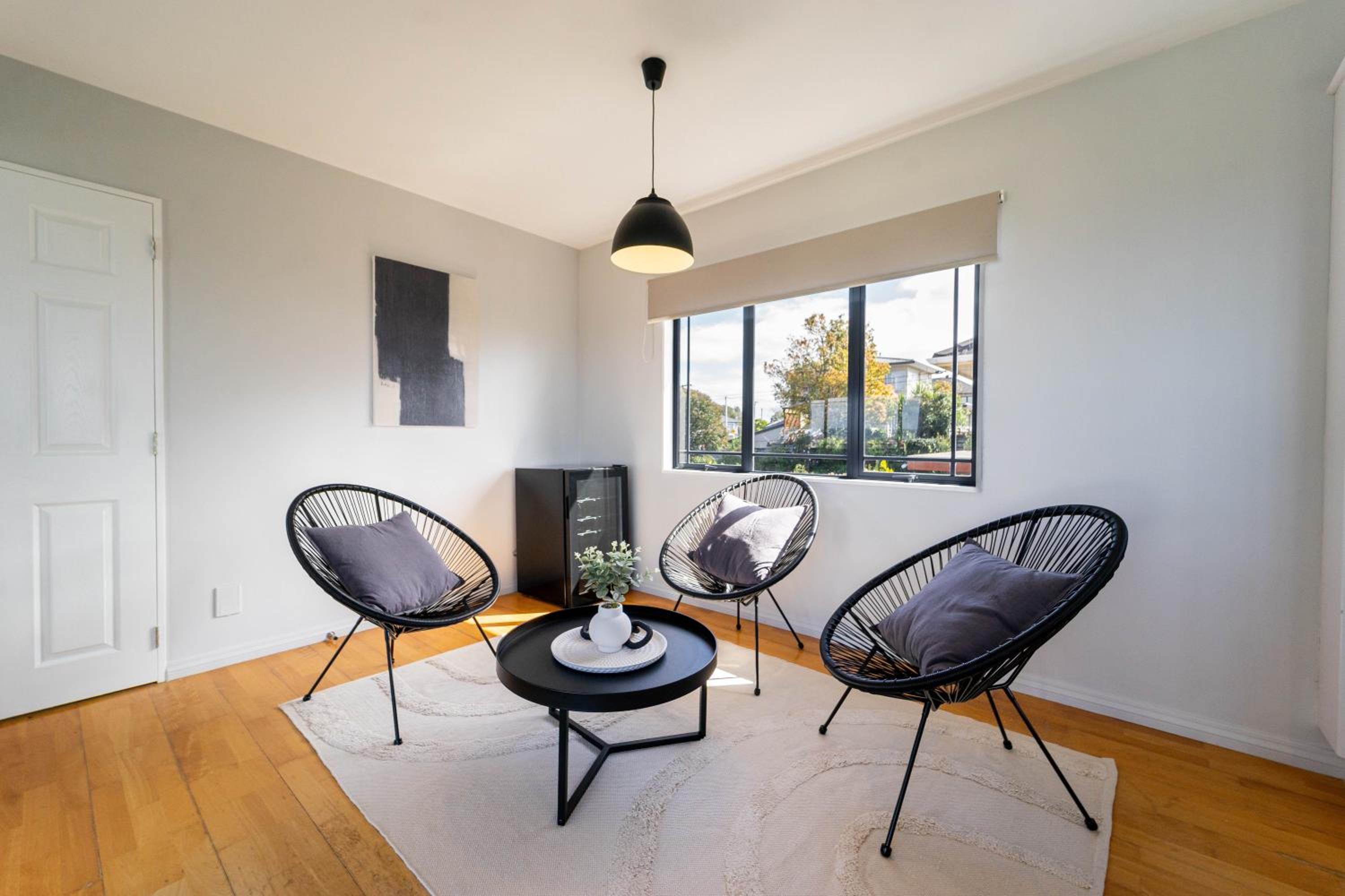 Family Friendly Oceanview Howick Home - Pets+ view 5