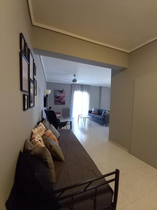 Renovated modern 3bdr flat w/balcony
