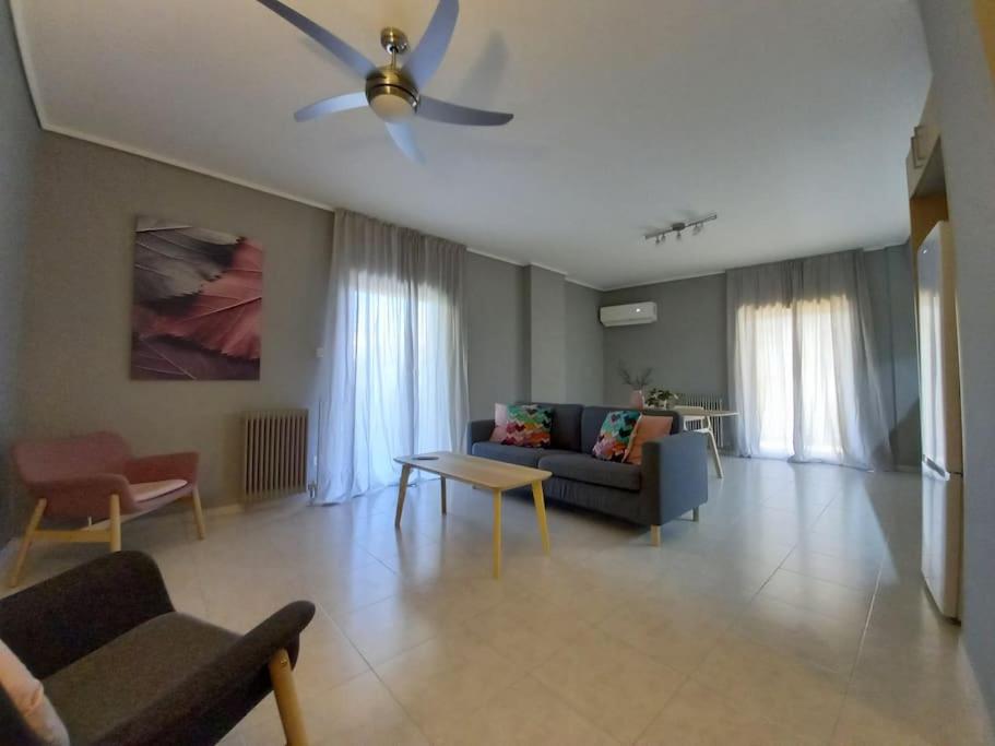 Renovated modern 3bdr flat w/balcony