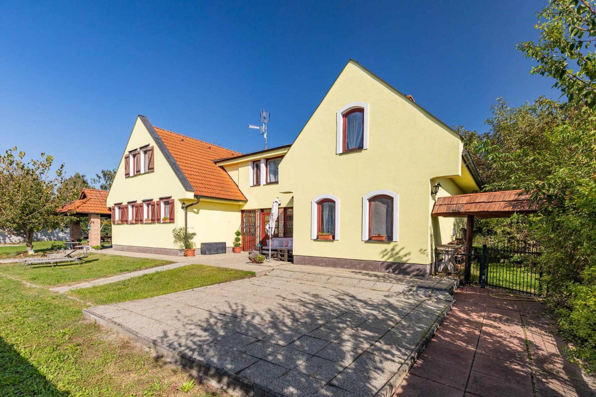Idylický rodinný penzión Arkádia pri Dunajskej cyklotrase