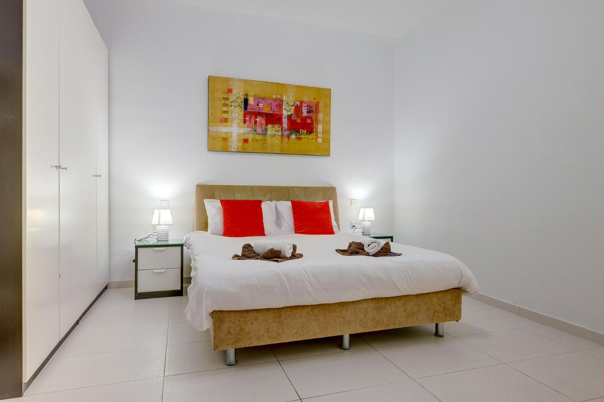 Contemporary Retreat in Prime Sliema Area view 3