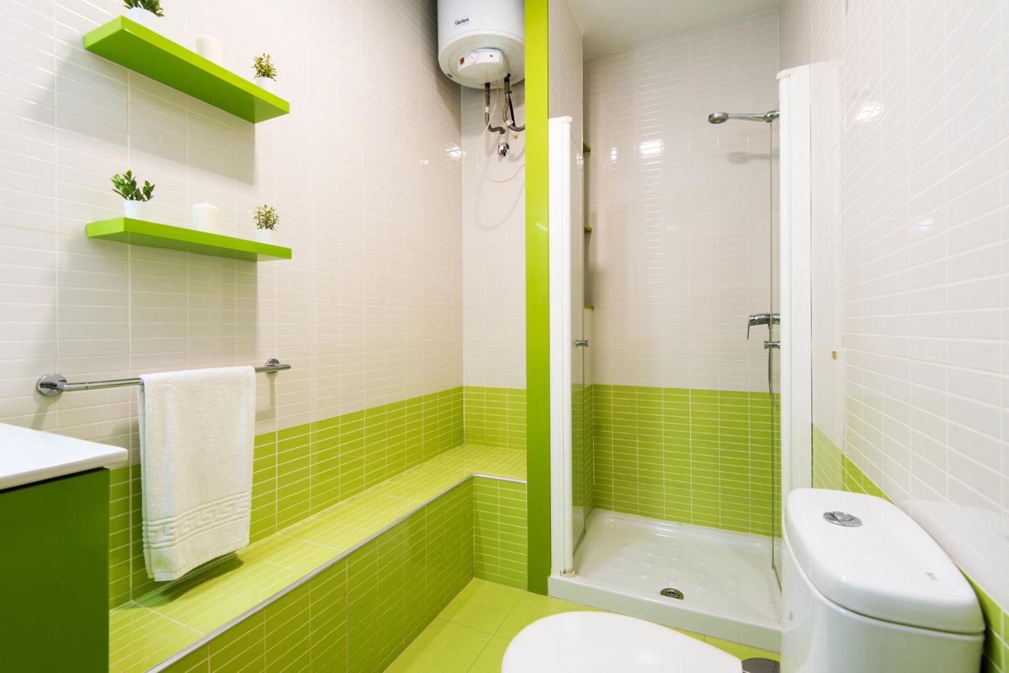 VICTORIA SQUARE- CENTER Apartment