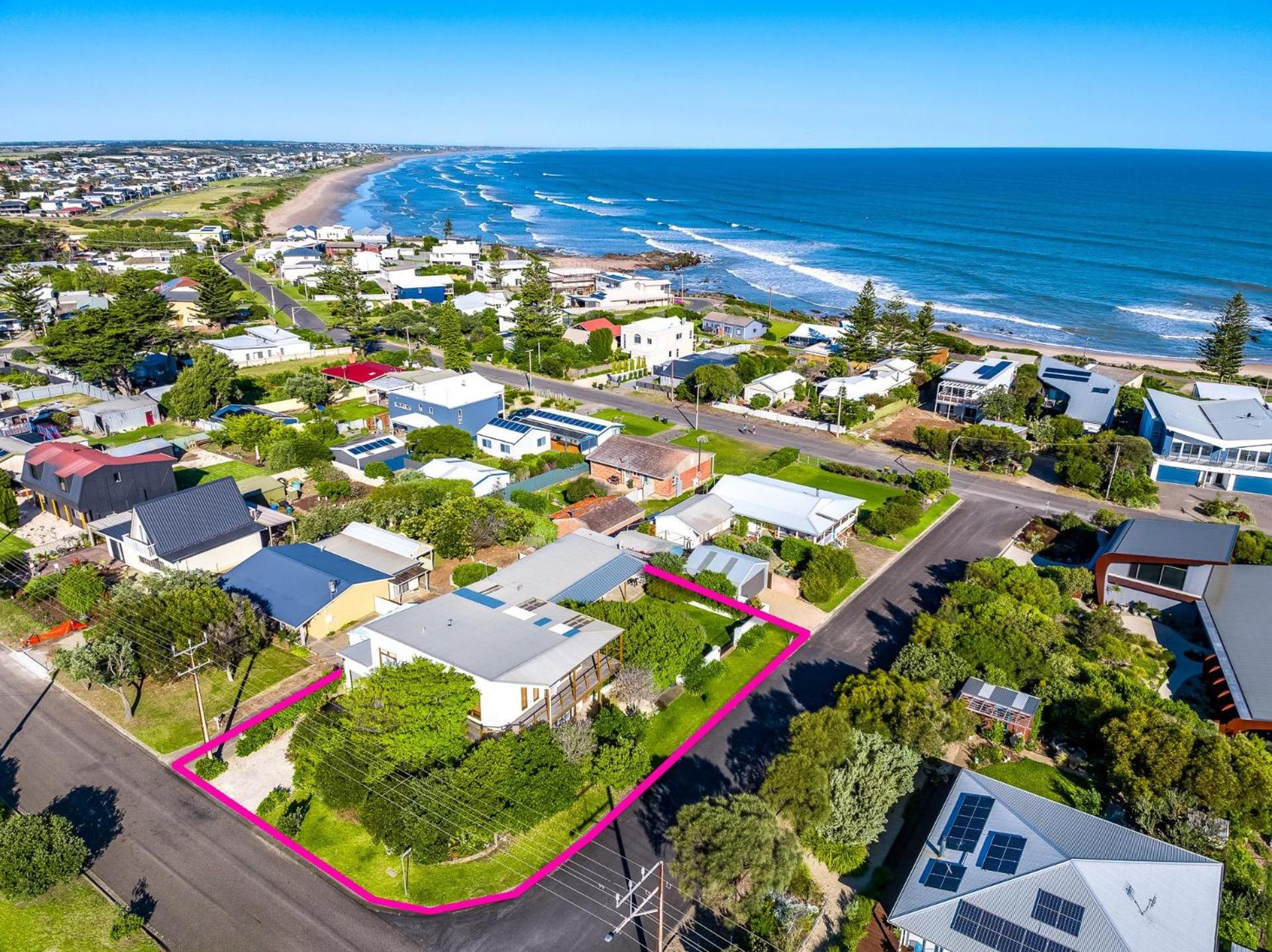 Sea View Timber Escape
