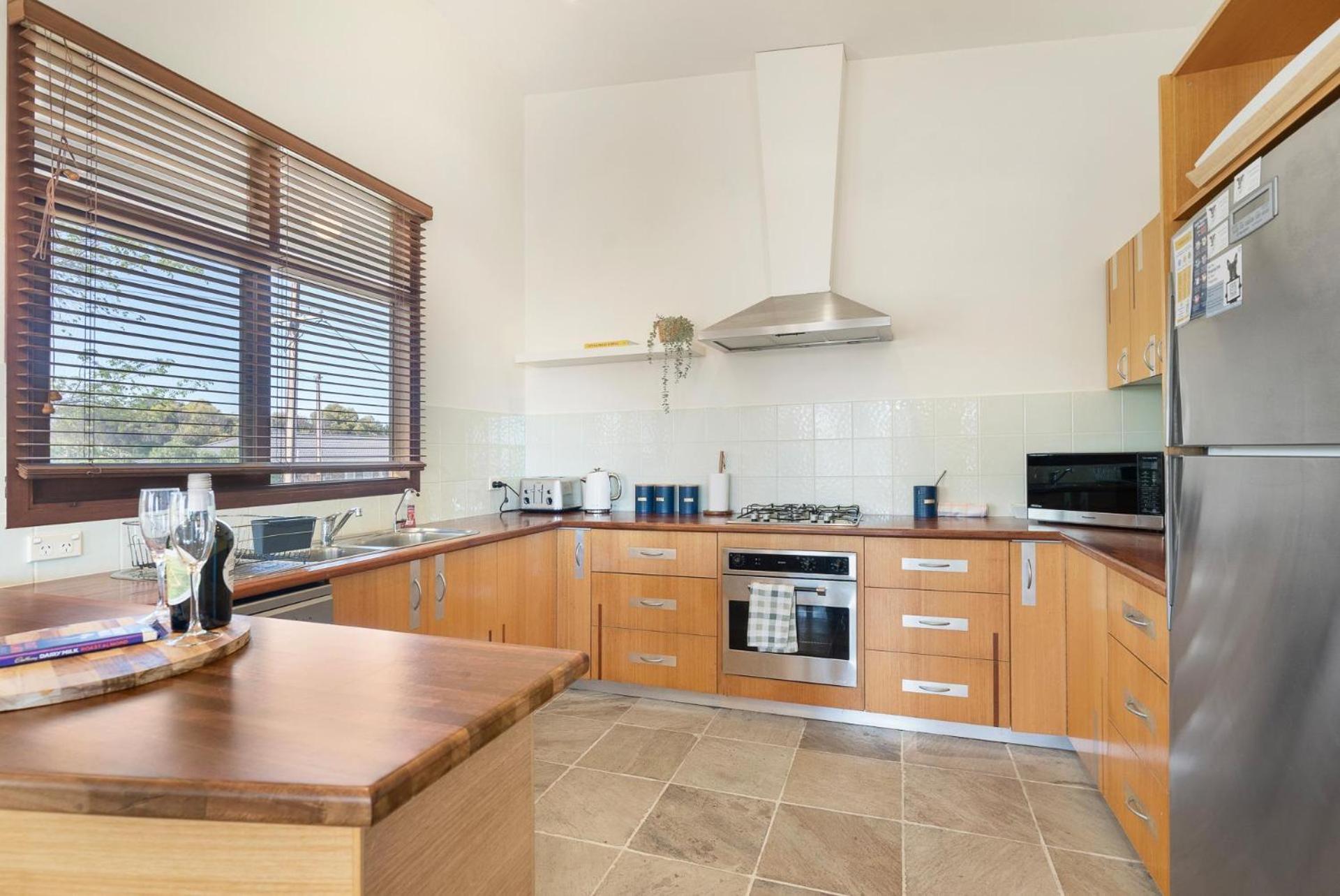 Sea View Timber Escape
