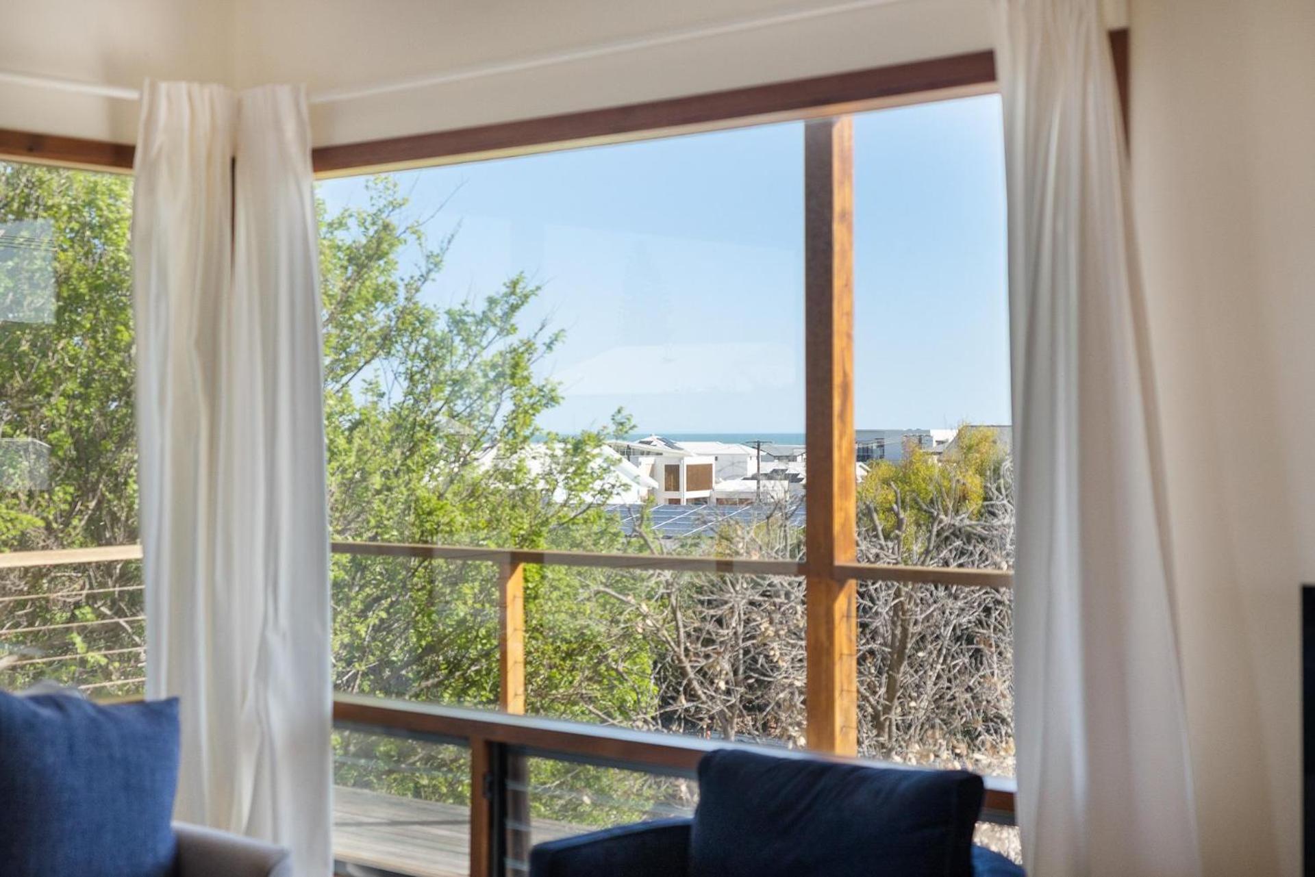 Sea View Timber Escape
