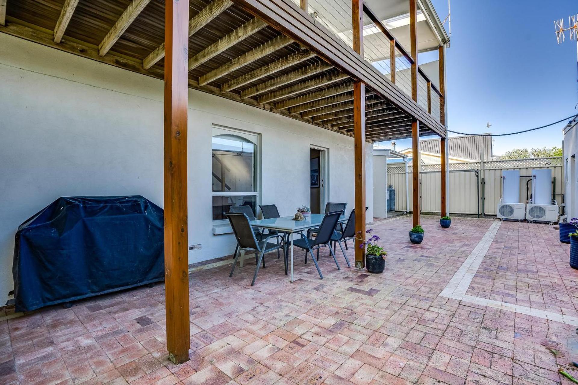 Sea View Timber Escape