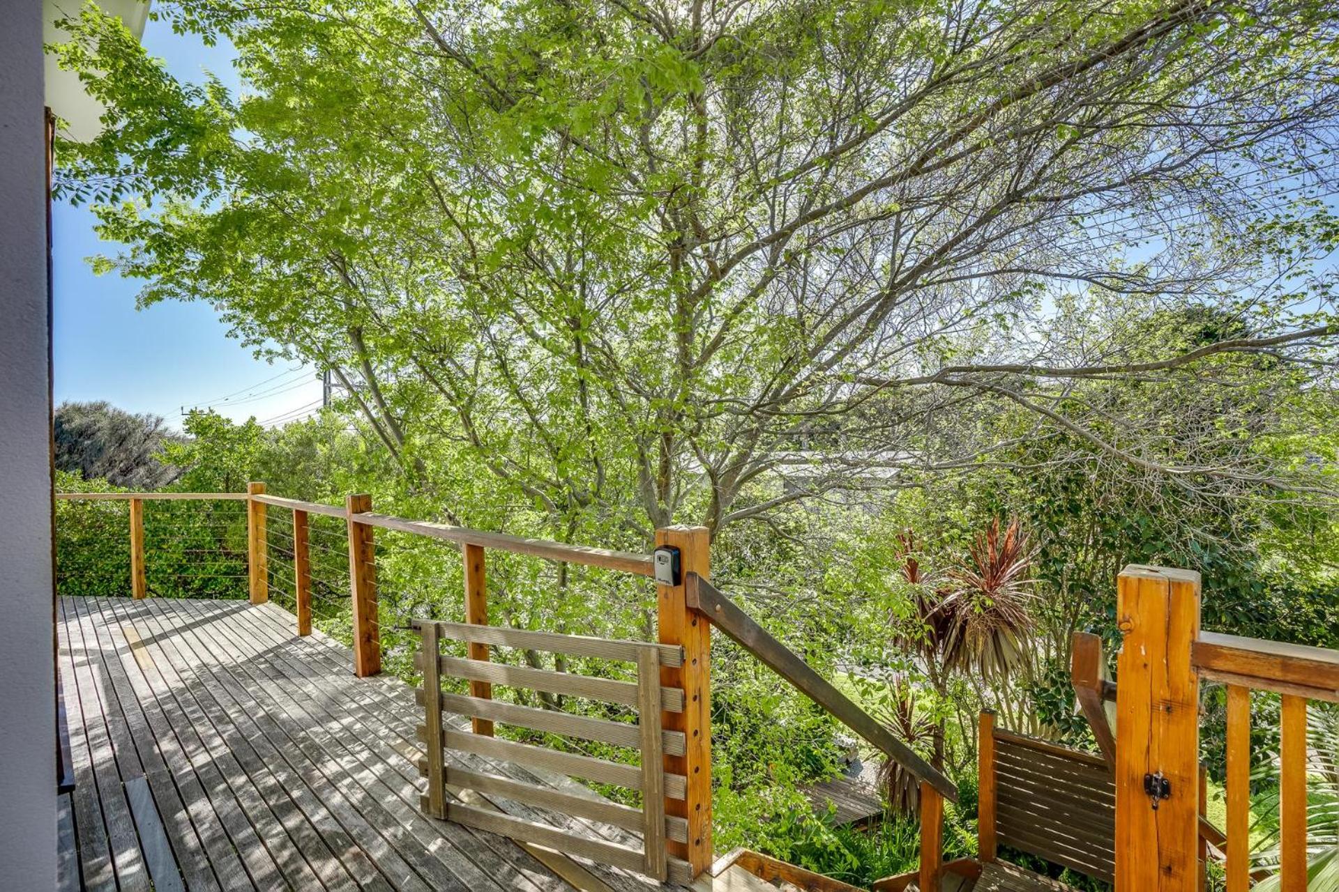 Sea View Timber Escape