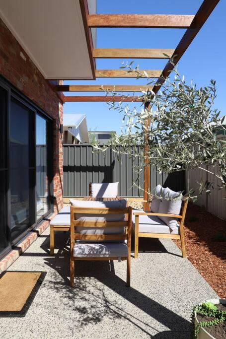 The McKinlay Station View