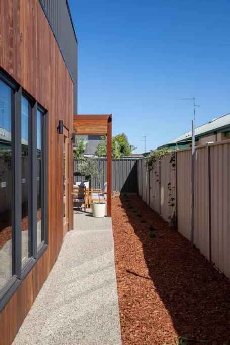 The McKinlay Station View