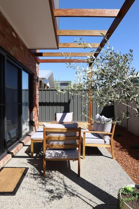 The McKinlay Station View