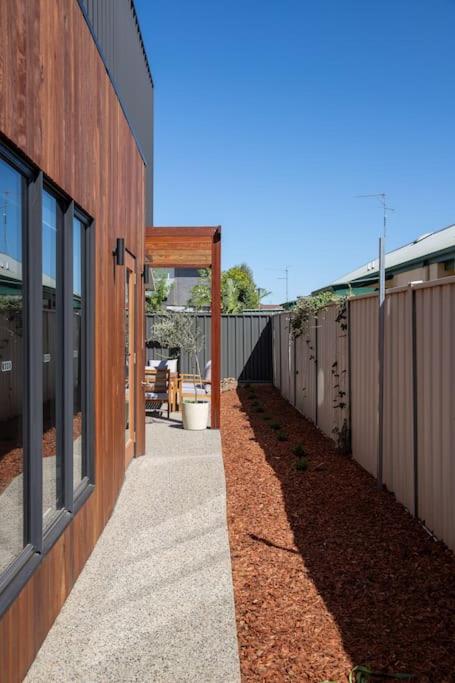 The McKinlay Station View