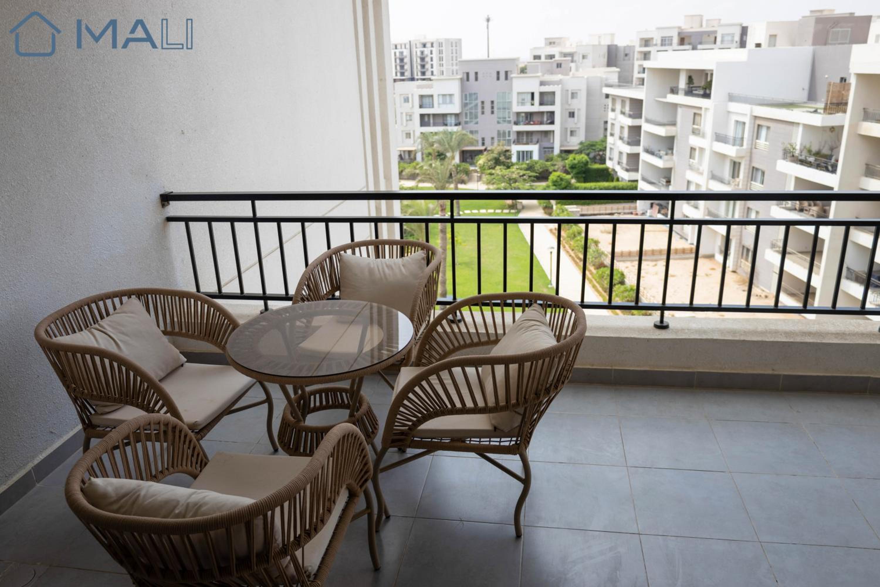 Cairo Festival Elegant 3BR Apartment