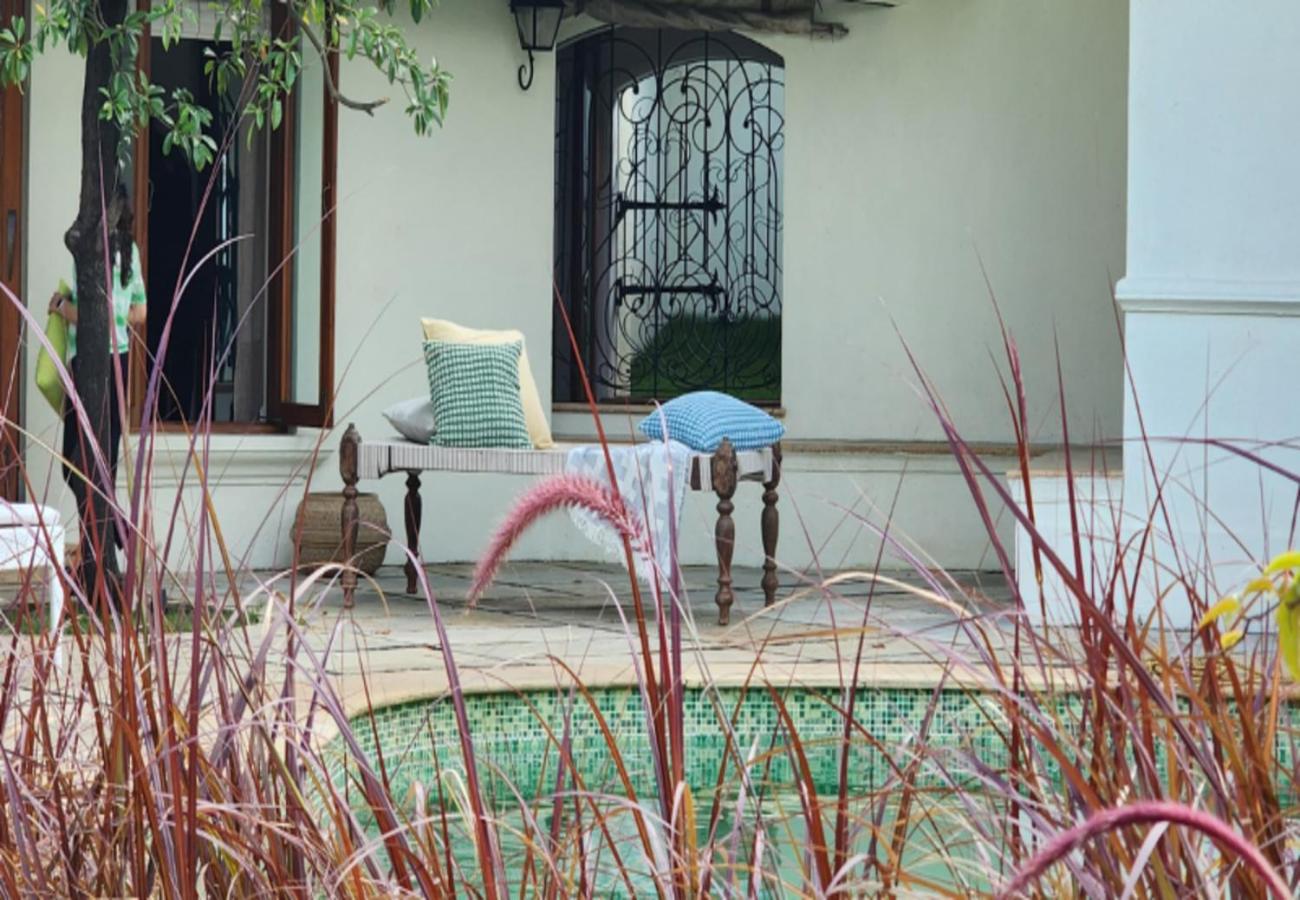 Emerald Leaf - Villa Limon view 5