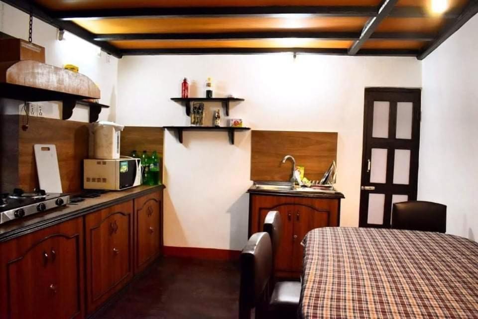 Tolan Chhen view 3