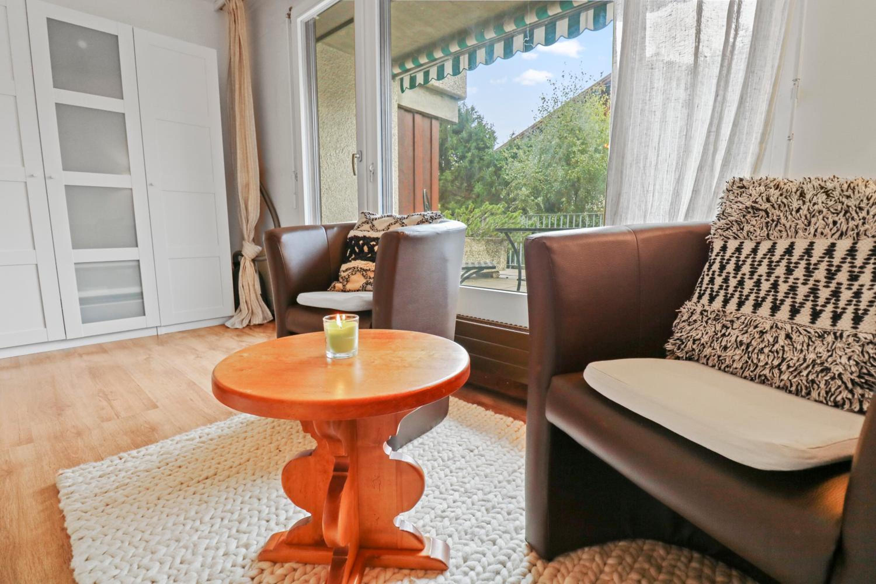 Charmant studio ouvert avec vue paisible