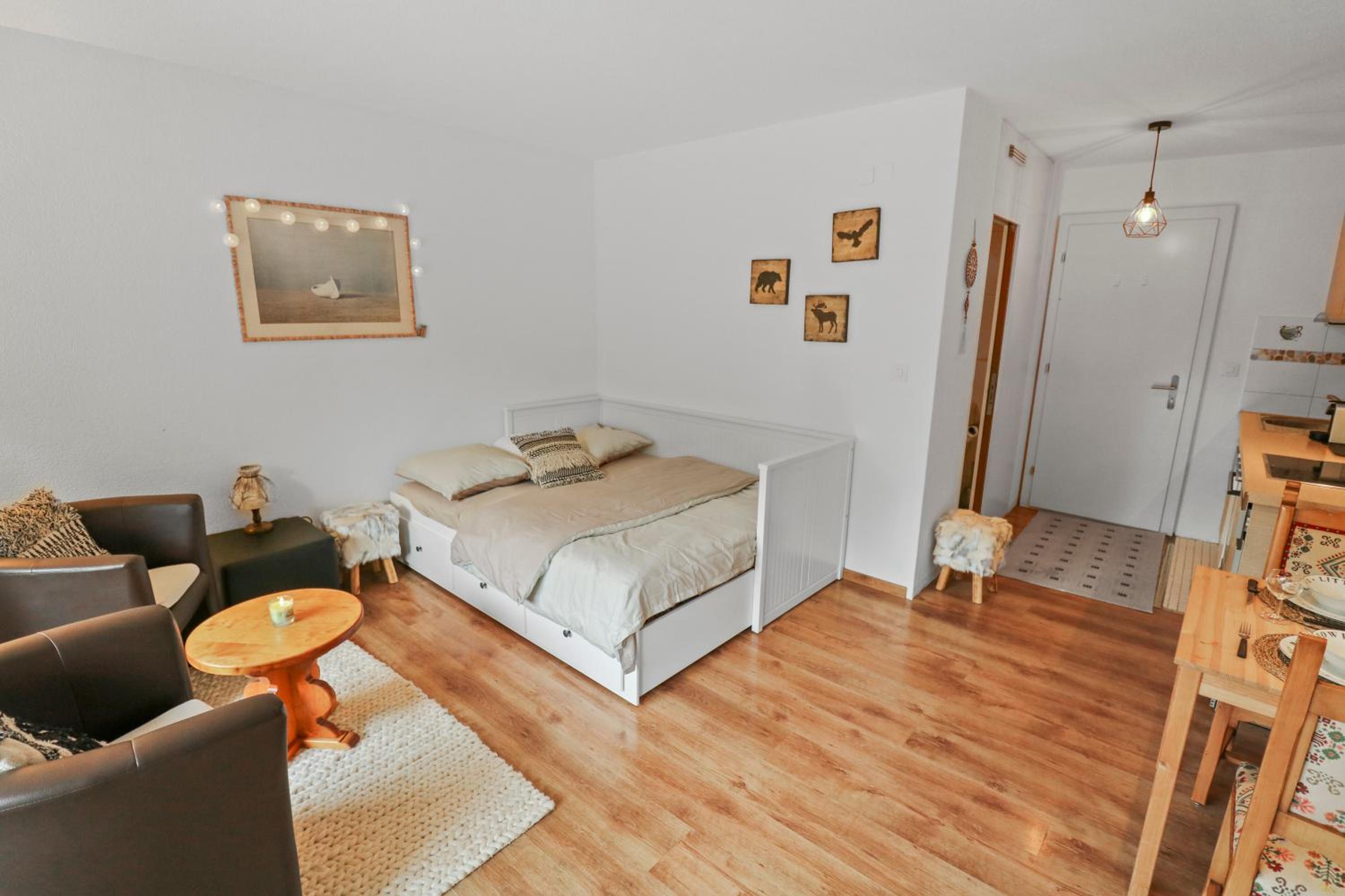 Charmant studio ouvert avec vue paisible