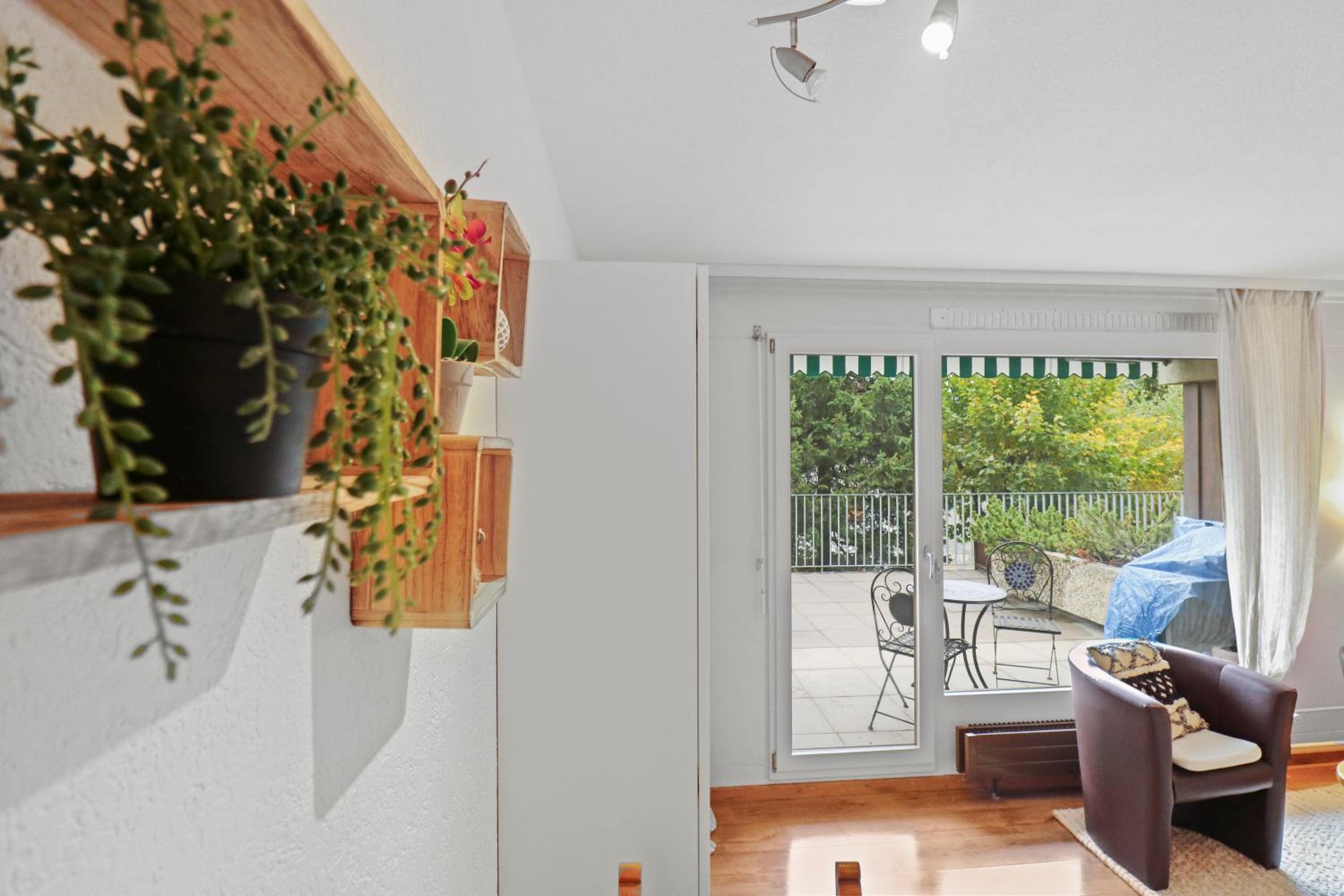 Charmant studio ouvert avec vue paisible