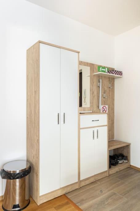Apartman DINO